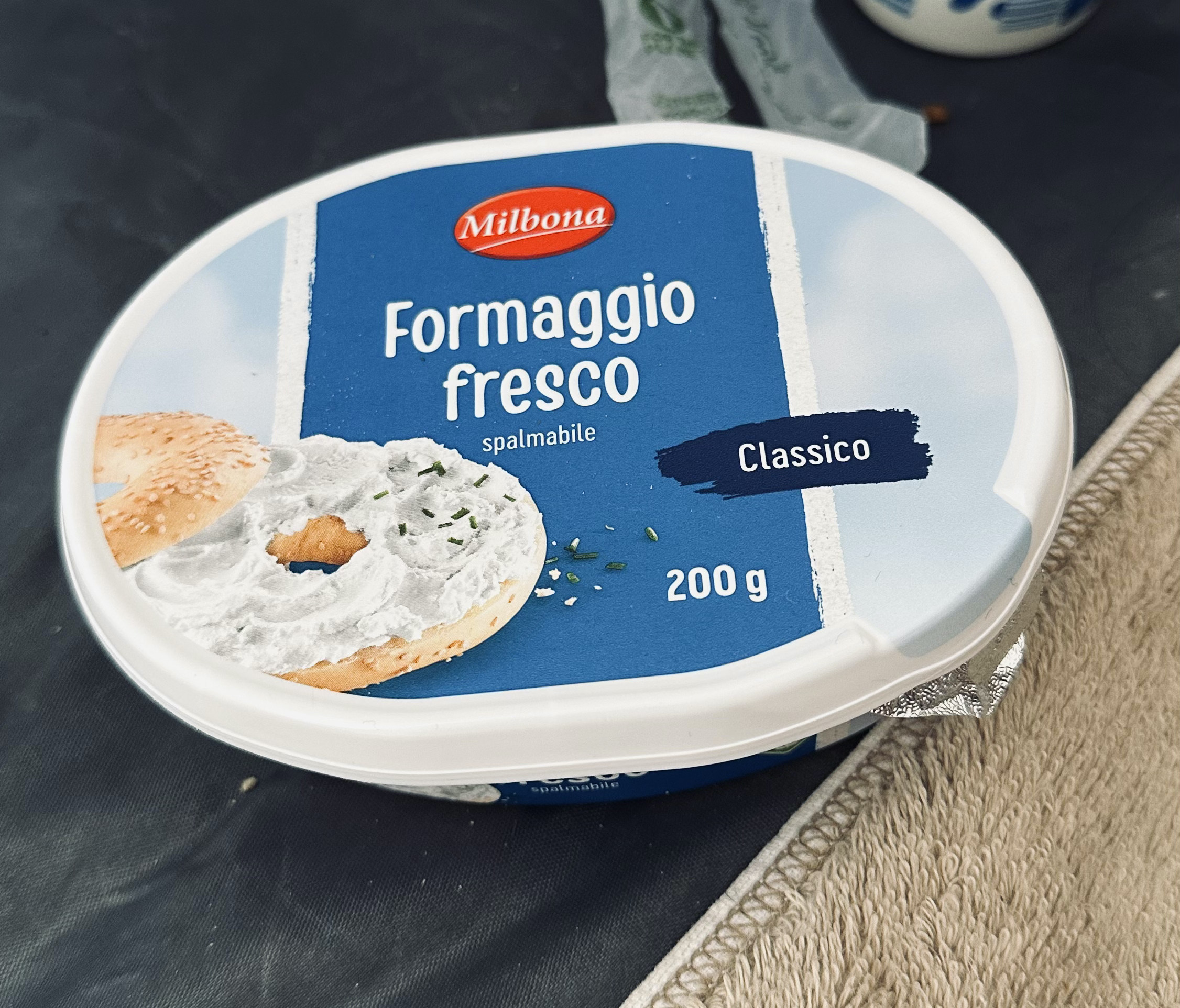 LIDLで販売されていたクリームチーズ200g