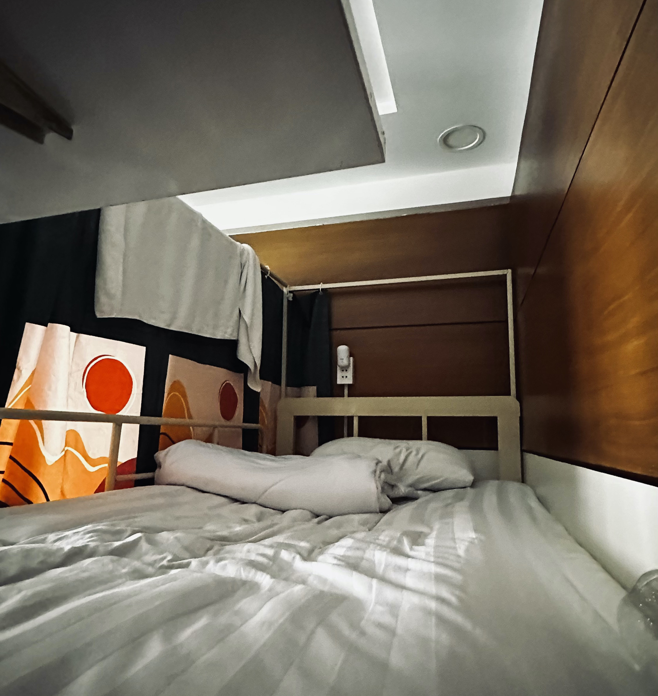 サイゴン オーセンティック ホステル（Saigon Authentic Hostel）のドミトリーの客室の写真