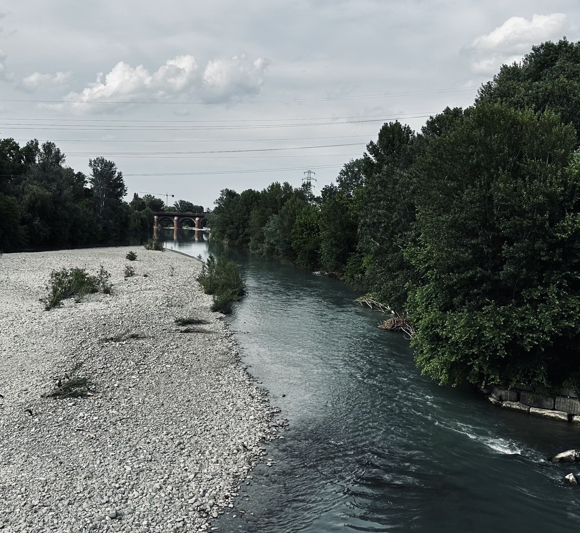 ボローニャのレーノ川が近場で見れた