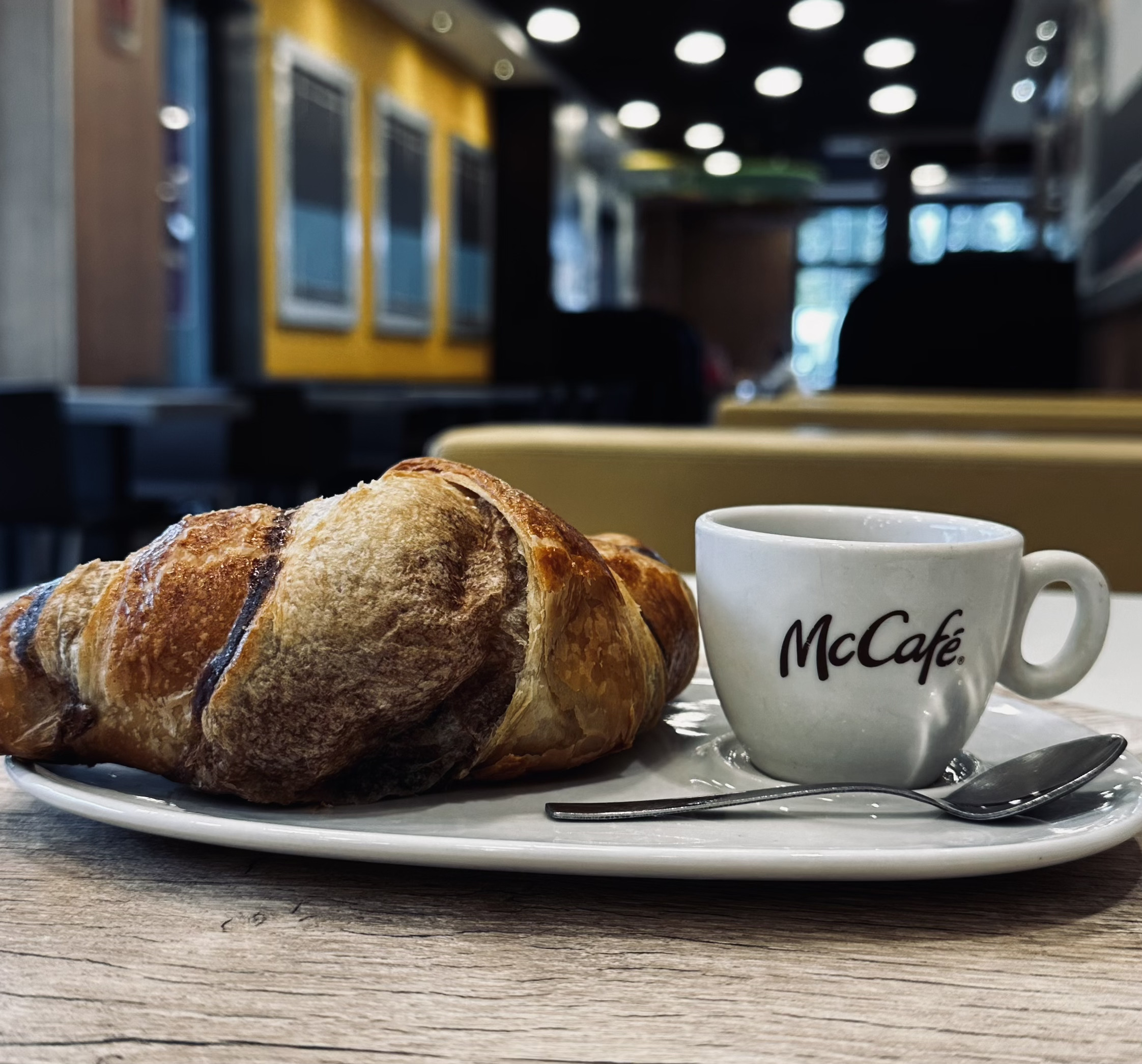 エスプレッソクロワッサンセットを注文してみた